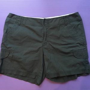 Dockers Shorts Size 14